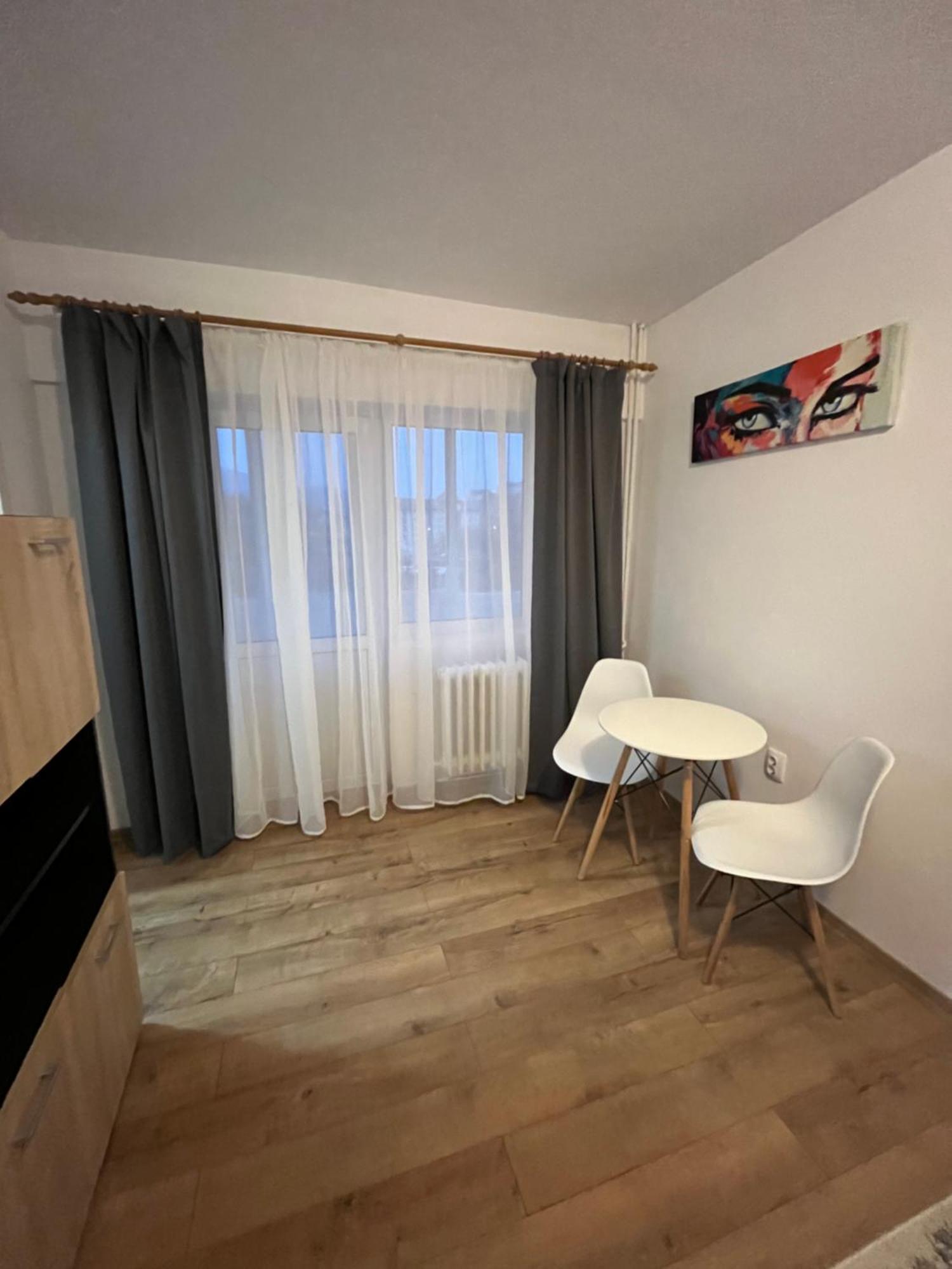 Focus Hun 2 Apartamento Miercurea Ciuc Exterior foto
